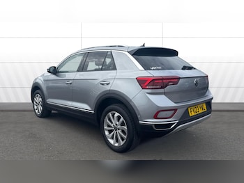 Used Volkswagen T-Roc 2023 for sale - 78011492: Photo