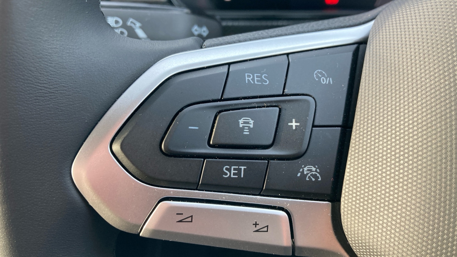 Used Volkswagen T-Cross 2025 for sale - 77628792: Photo 17