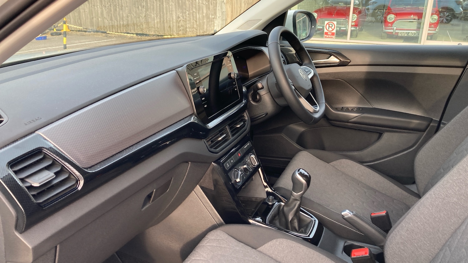 Used Volkswagen T-Cross 2025 for sale - 77628792: Photo 2