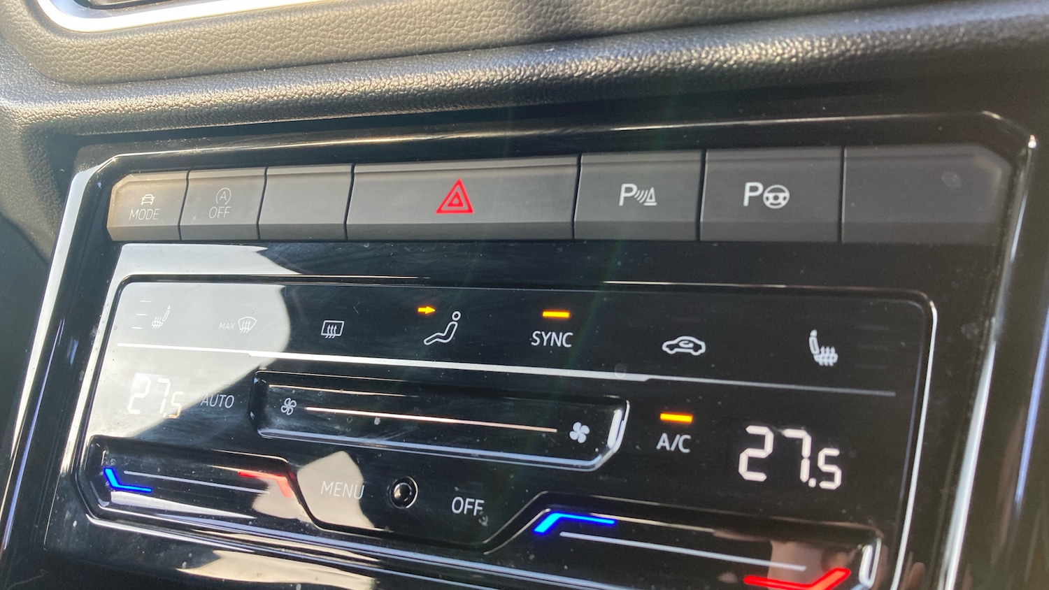 Used Volkswagen T-Roc 2022 for sale - 77640492: Photo 27