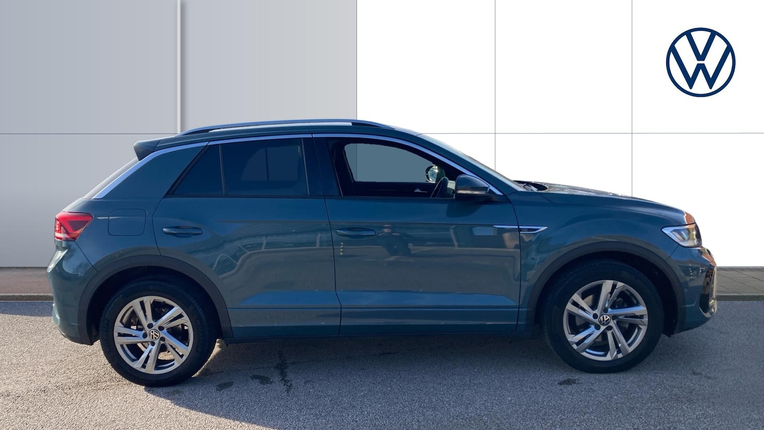 Used Volkswagen T-Roc 2022 for sale - 77640492: Photo 4