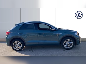 Used Volkswagen T-Roc 2022 for sale - 77640492: Photo