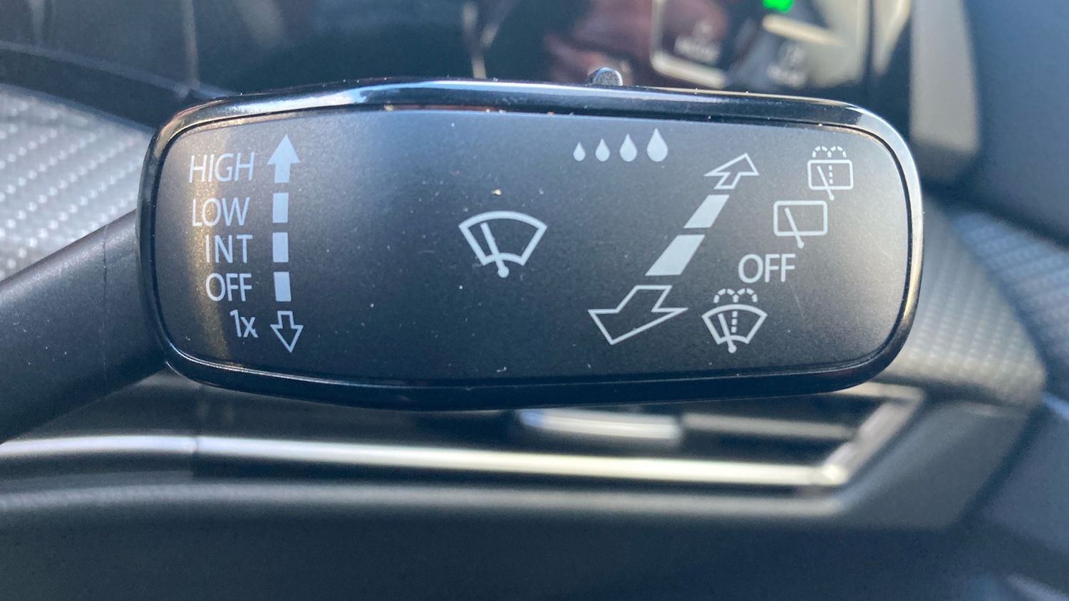 Used Volkswagen Golf 2023 for sale - 77114076: Photo 24