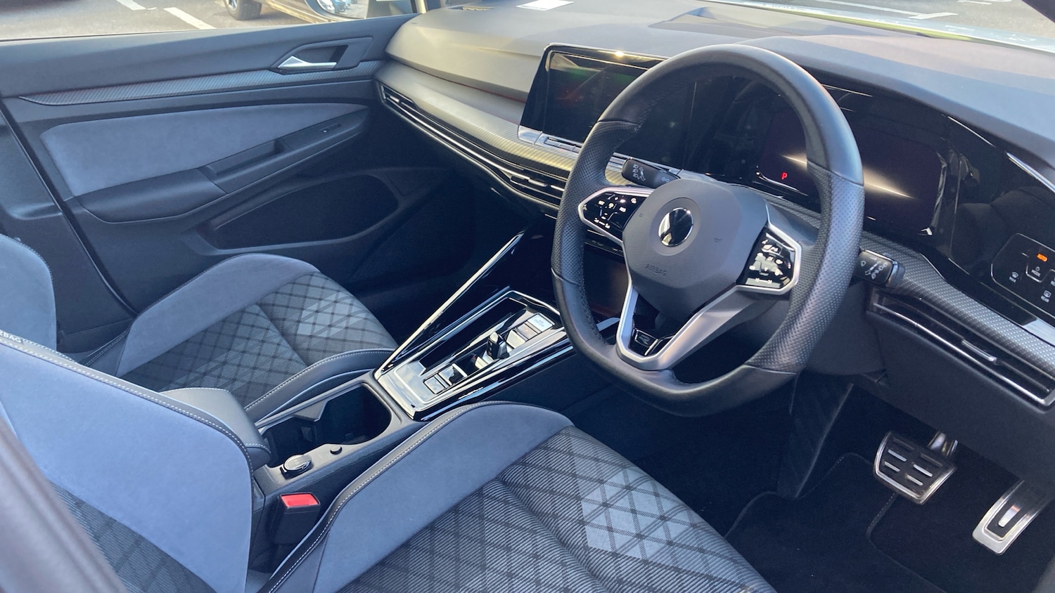 Used Volkswagen Golf 2023 for sale - 77114076: Photo 6