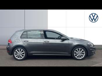 Used Volkswagen Golf 2017 for sale - 75239631: Photo