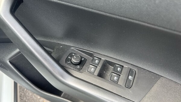 Used Volkswagen Taigo 2023 for sale - 75615937: Photo 35