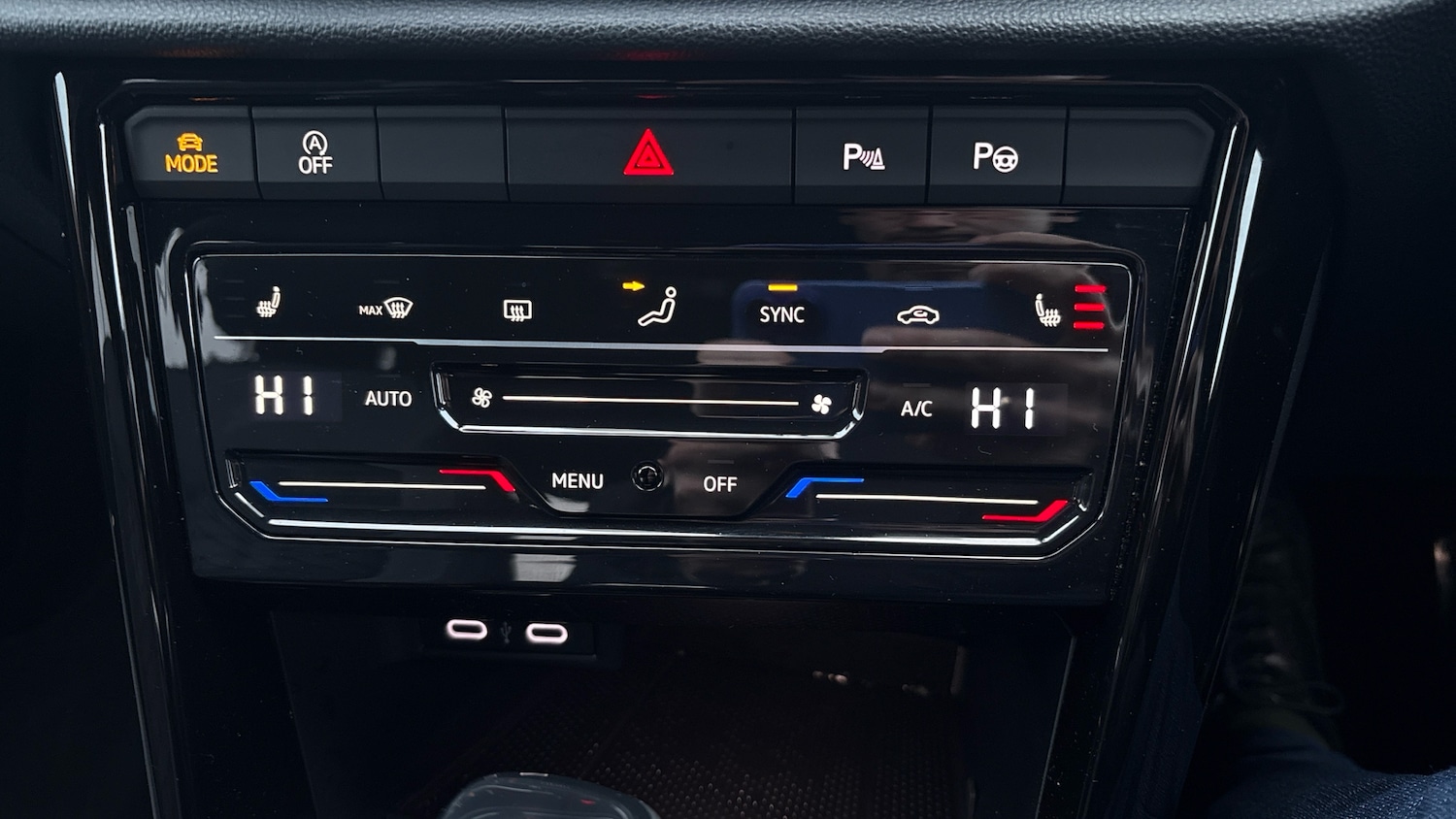 Used Volkswagen T-Roc 2023 for sale - 77474977: Photo 13