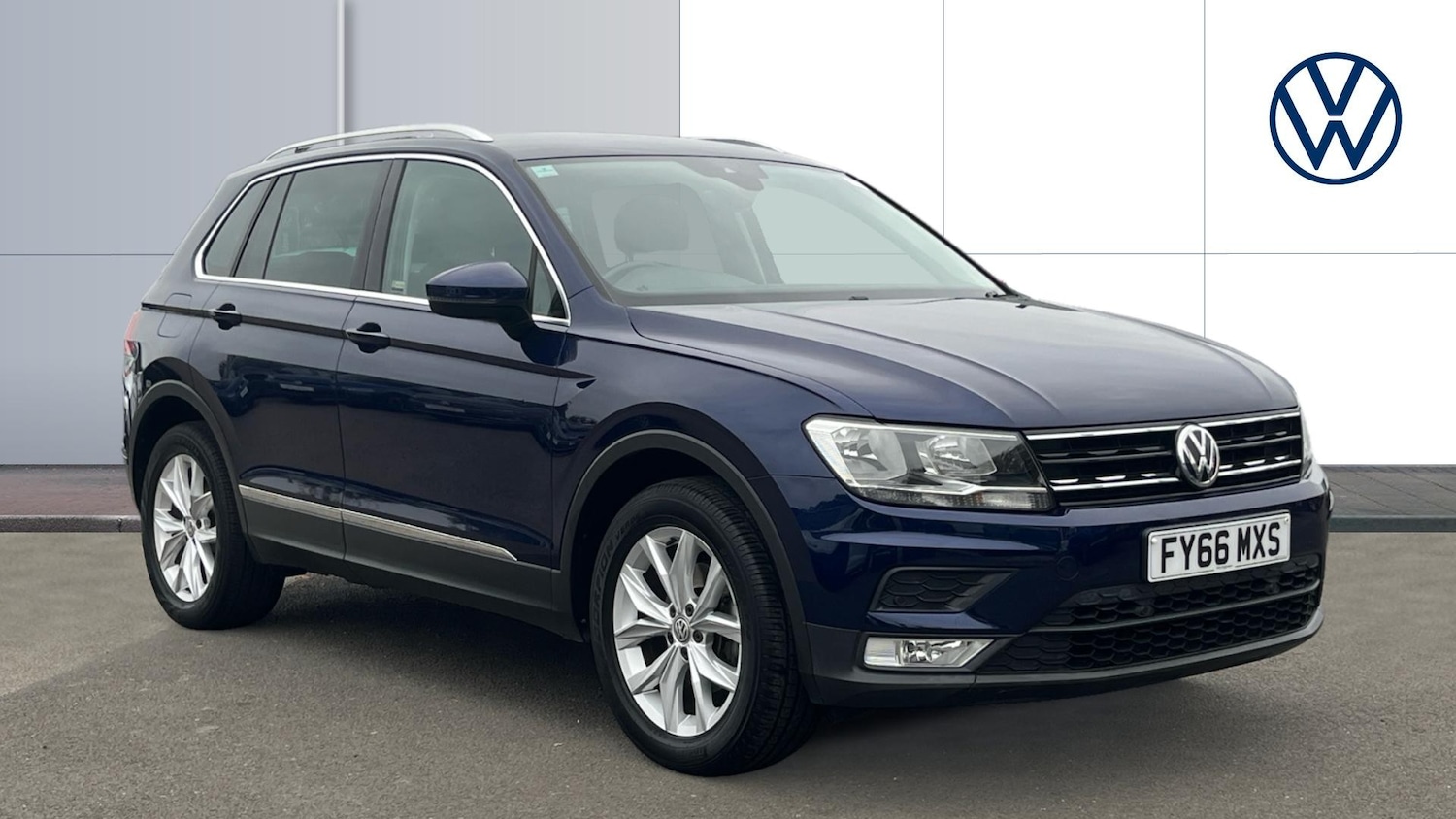 Used Volkswagen Tiguan 2016 for sale - 76379213: Photo 1
