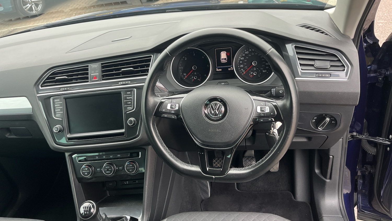 Used Volkswagen Tiguan 2016 for sale - 76379213: Photo 10