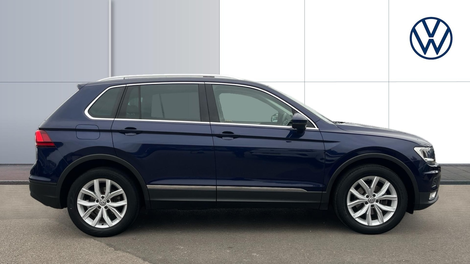 Used Volkswagen Tiguan 2016 for sale - 76379213: Photo 4