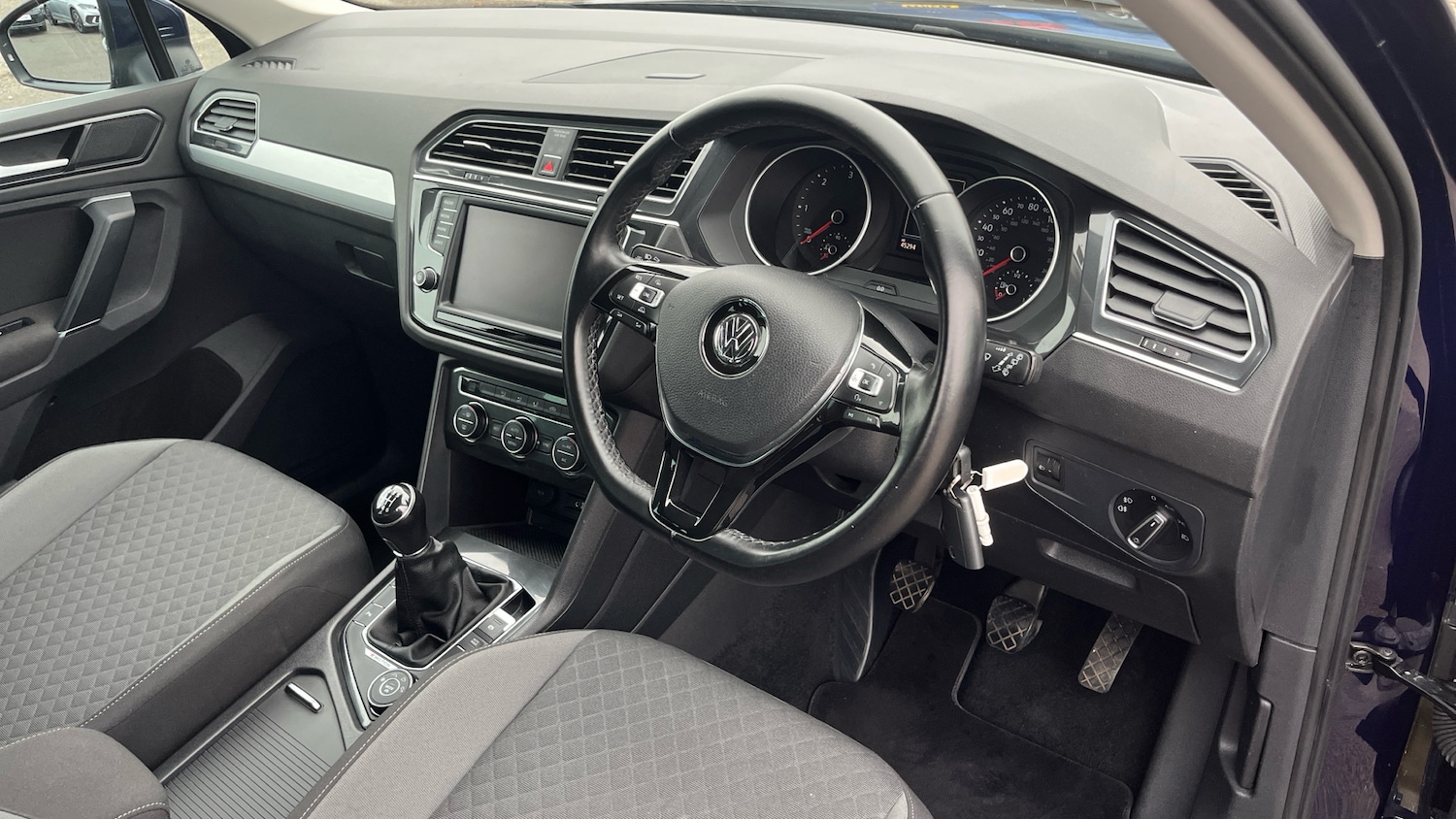 Used Volkswagen Tiguan 2016 for sale - 76379213: Photo 6