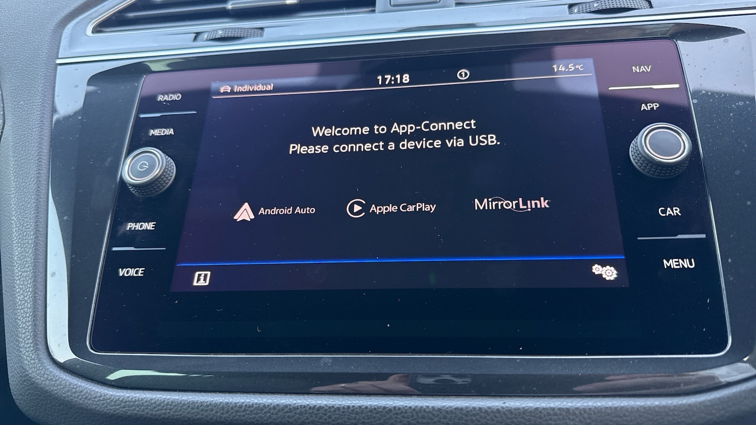 Used Volkswagen Tiguan 2022 for sale - 77945954: Photo 12