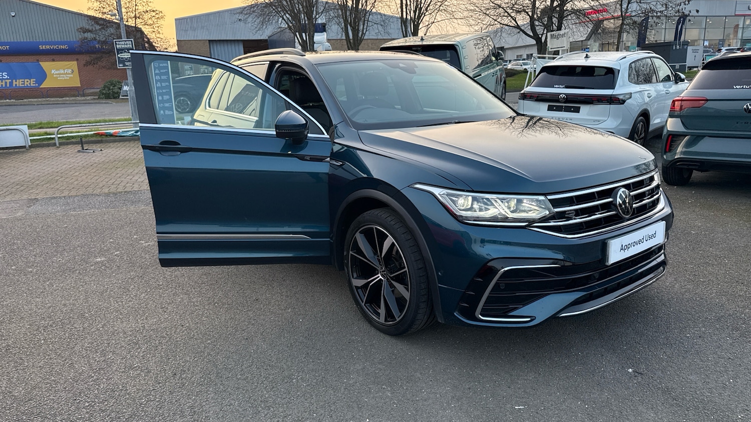 Used Volkswagen Tiguan 2022 for sale - 77945954: Photo 62