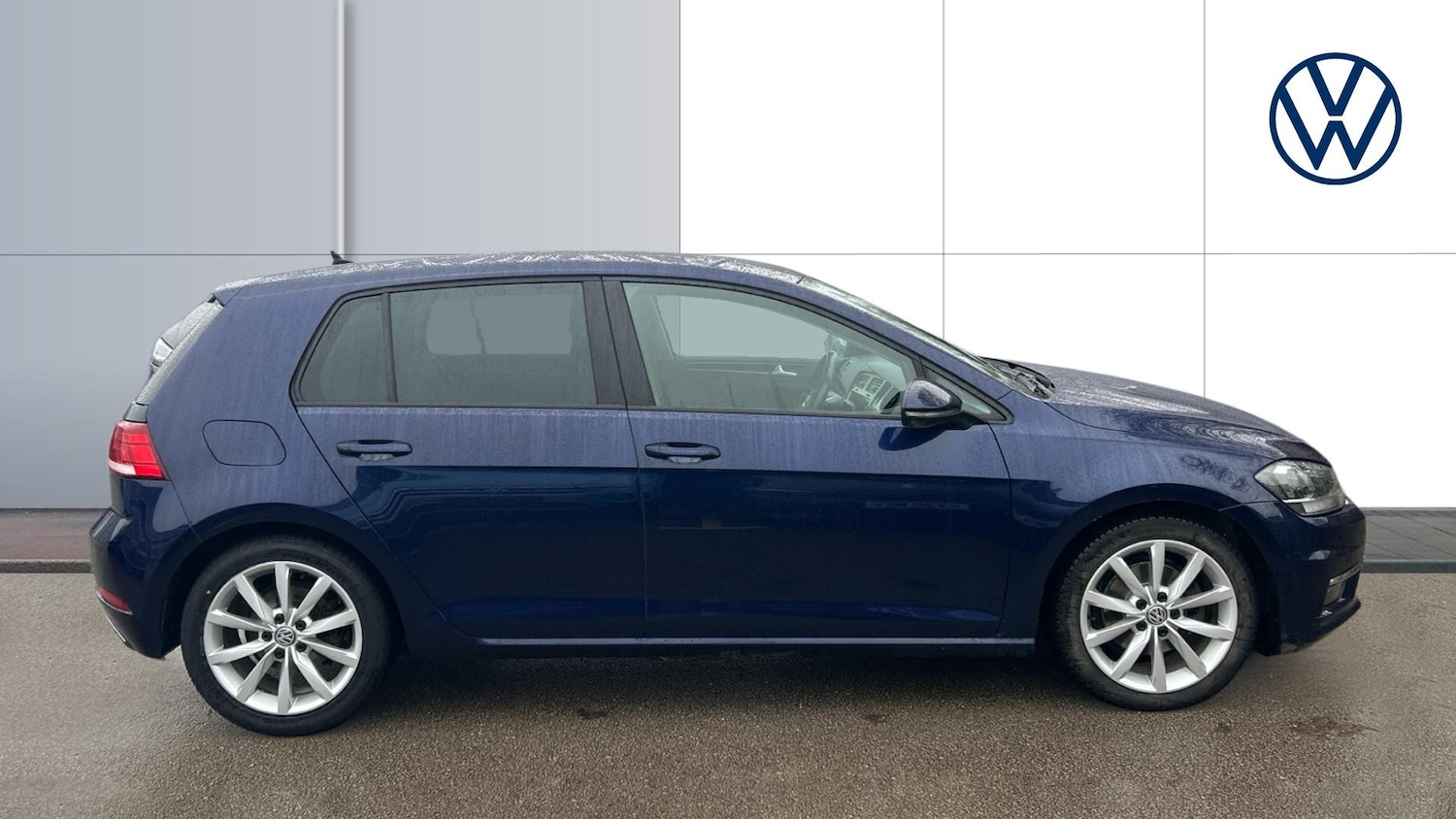 Used Volkswagen Golf 2019 for sale - 77474968: Photo 4