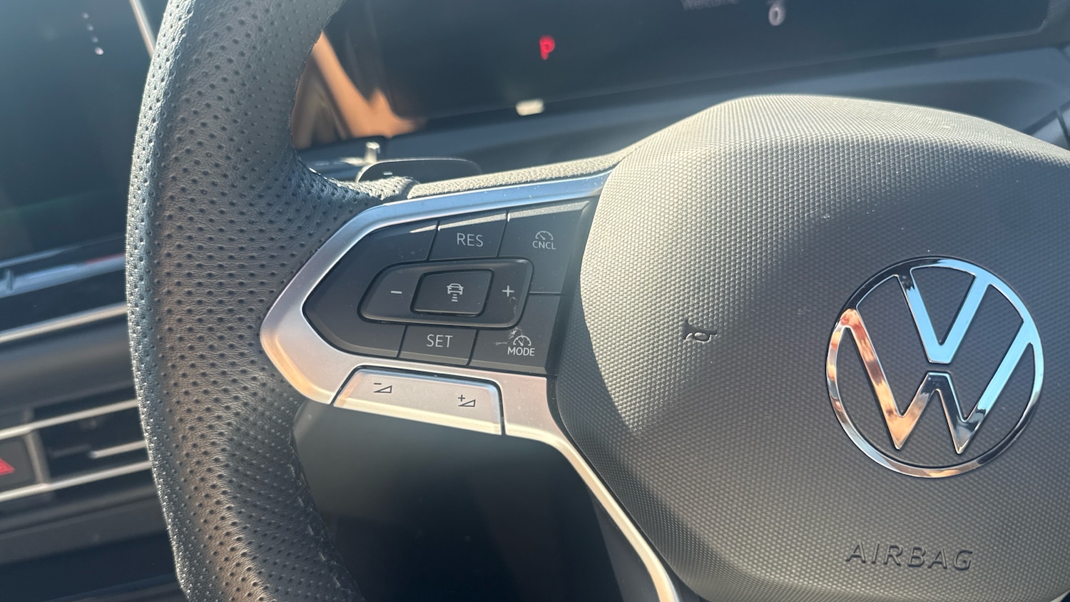 Used Volkswagen Tiguan 2024 for sale - 78176359: Photo 32