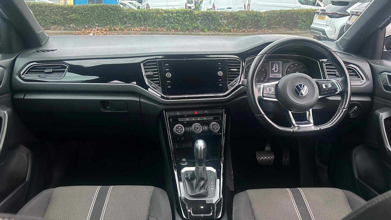 Used Volkswagen T-Roc 2021 for sale - 76451831: Photo 10