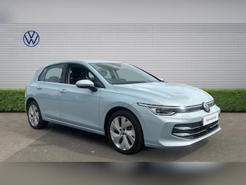 Used Volkswagen Golf 2025 for sale - 79080812: Photo