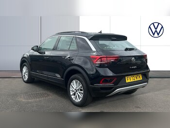 Used Volkswagen T-Roc 2022 for sale - 75481749: Photo