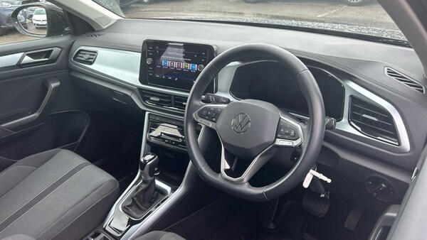 Used Volkswagen T-Roc 2022 for sale - 75481749: Photo 6