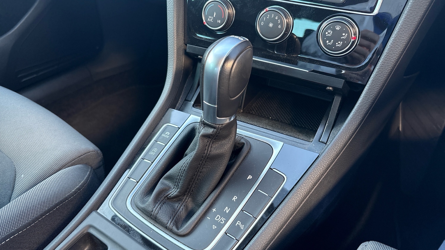 Used Volkswagen Golf 2018 for sale - 78011490: Photo 14