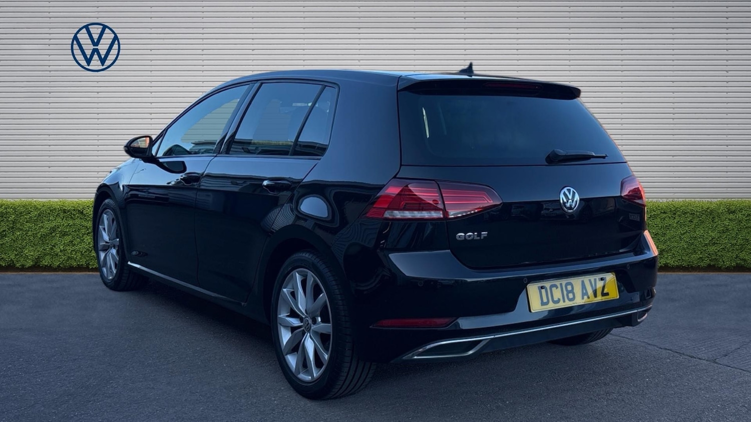 Used Volkswagen Golf 2018 for sale - 78011490: Photo 3