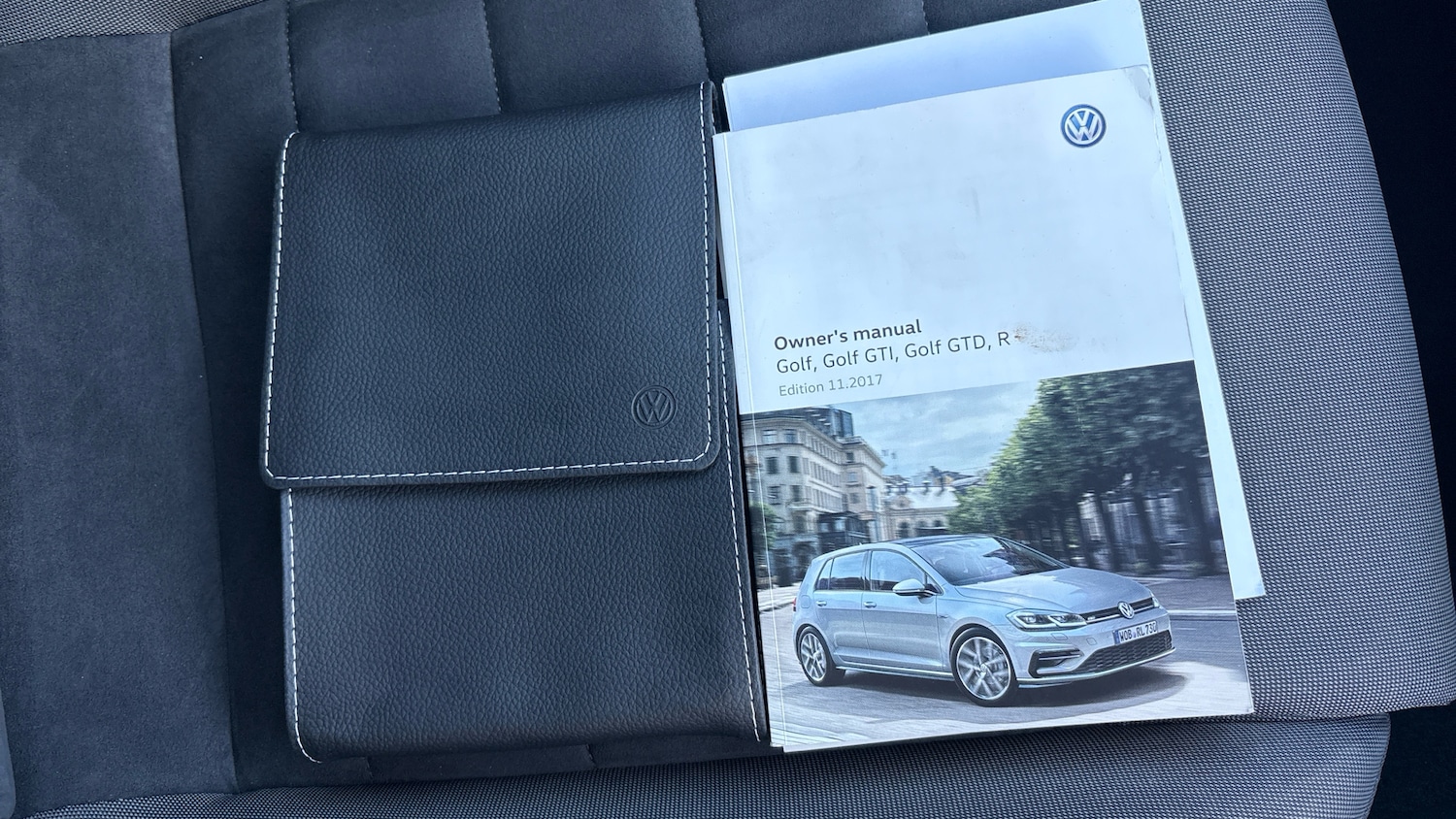 Used Volkswagen Golf 2018 for sale - 78011490: Photo 32