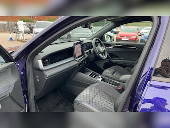 Used Volkswagen Touran 2025 for sale - 75524638: Photo
