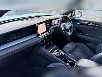 Used Volkswagen Touran 2025 for sale - 76578483: Photo