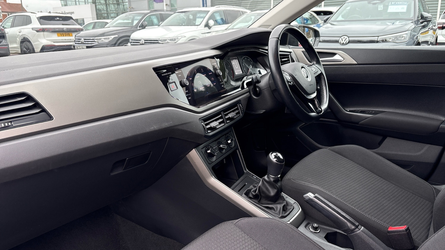 Used Volkswagen Polo 2021 for sale - 78092626: Photo 2