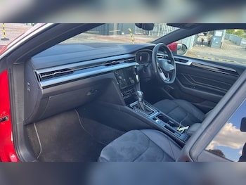 Used Volkswagen Arteon 2023 for sale - 76133974: Photo 2