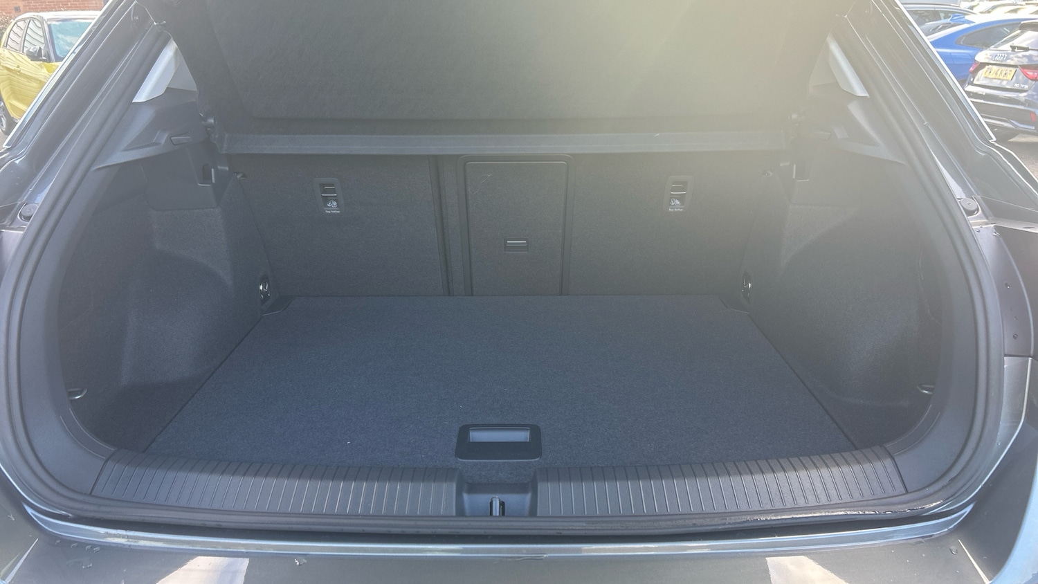 Used Volkswagen T-Roc 2025 for sale - 76945796: Photo 20