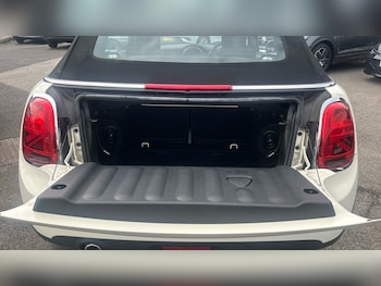 Used MINI Convertible 2018 for sale - 78953250: Photo