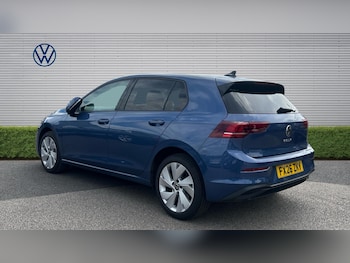 Used Volkswagen Golf 2026 for sale - 79080798: Photo