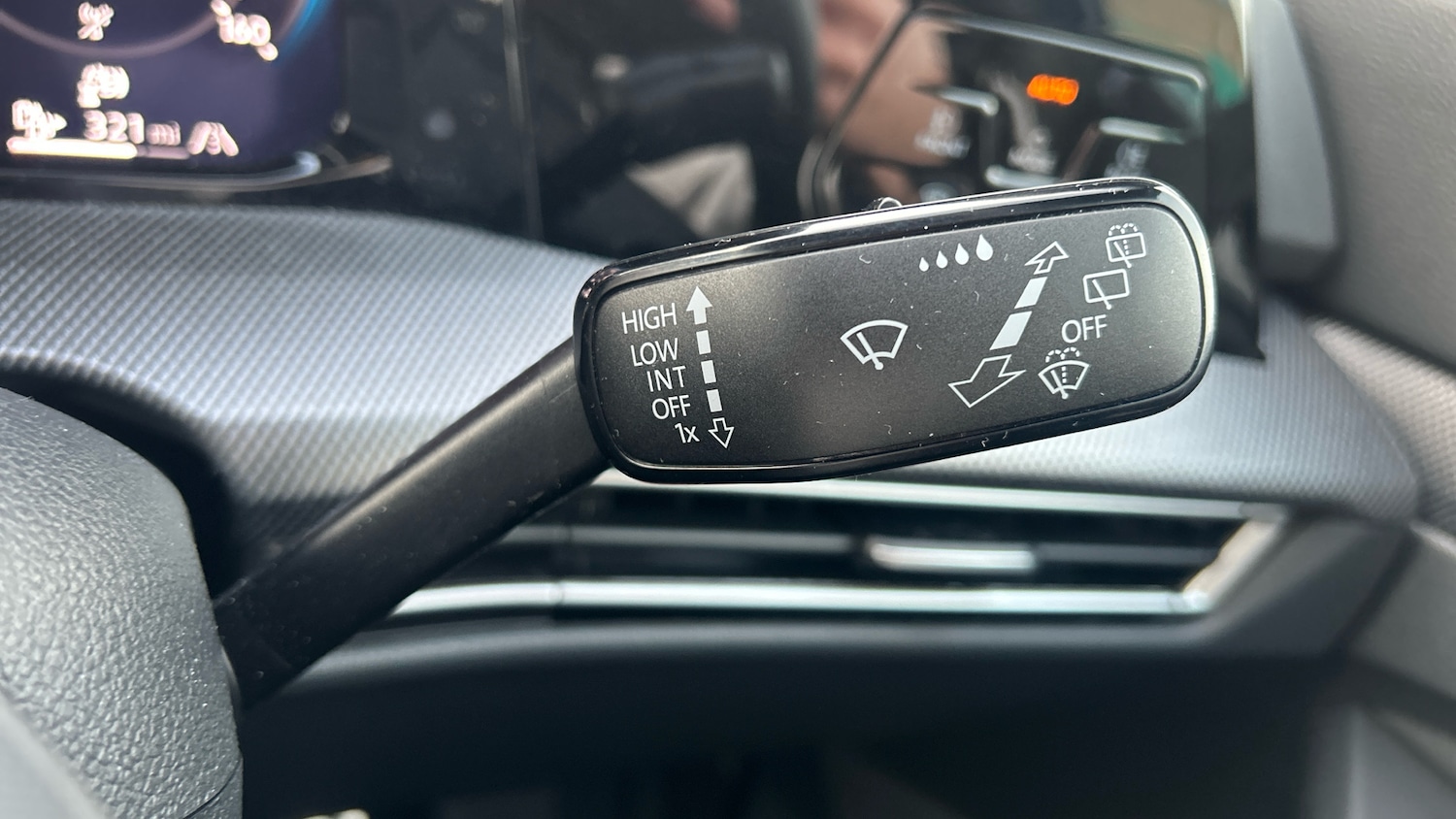 Used Volkswagen Golf 2025 for sale - 76795046: Photo 23