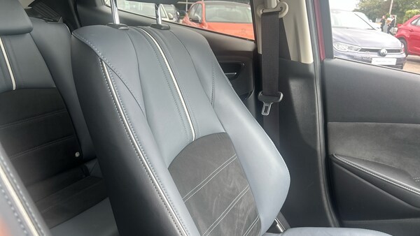 Used Mazda Mazda2 2020 for sale - 76170986: Photo 35