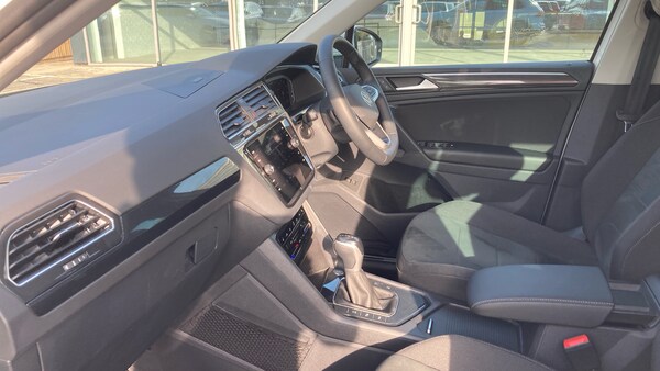 Used Volkswagen Tiguan 2022 for sale - 76064119: Photo 2
