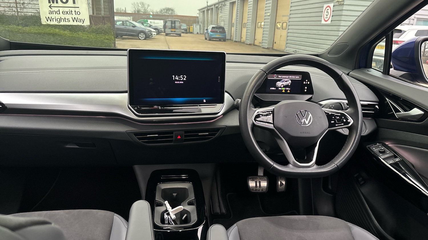 Used Volkswagen ID.4 2024 for sale - 77474978: Photo 10