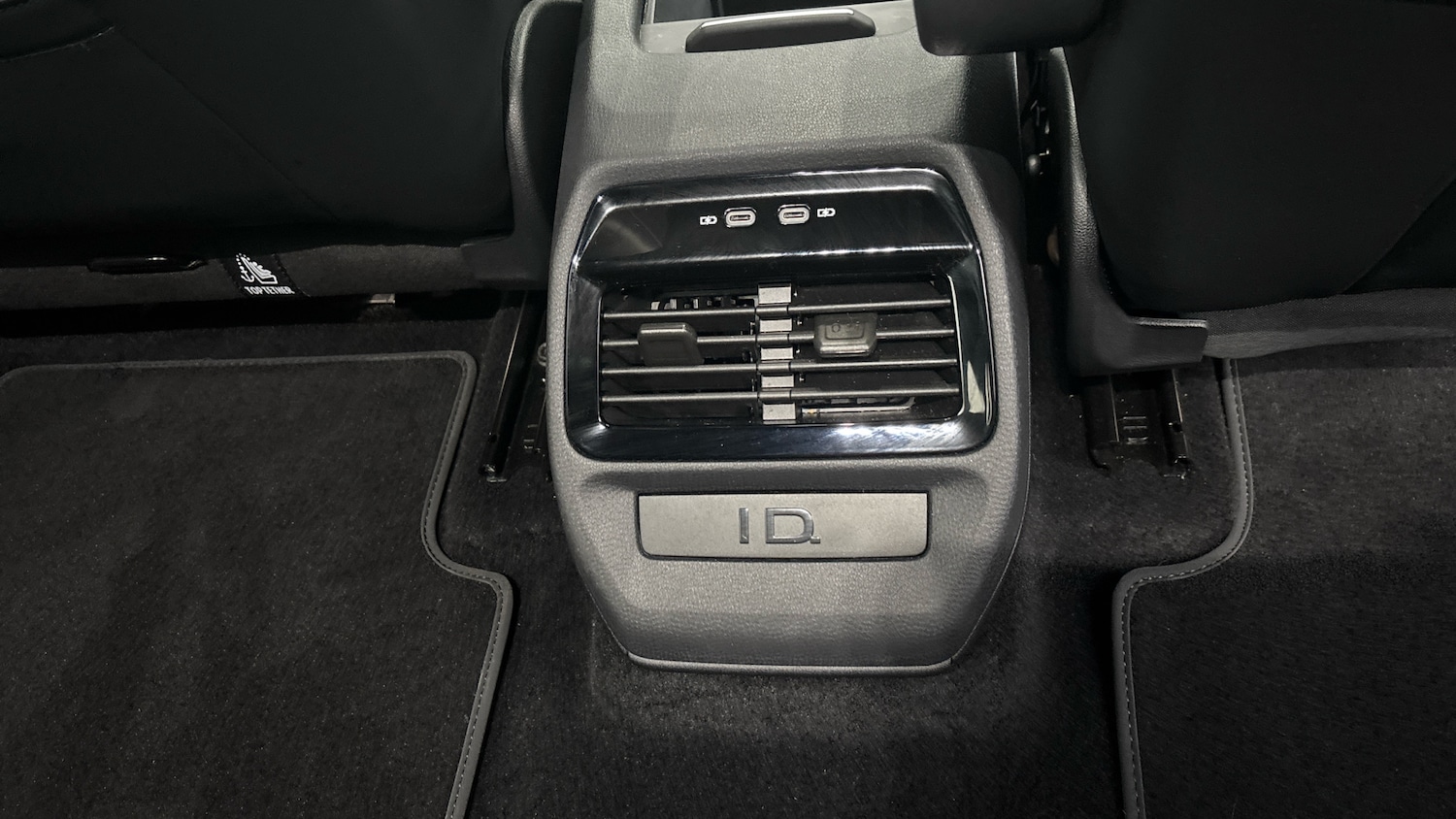 Used Volkswagen ID.4 2024 for sale - 77474978: Photo 37