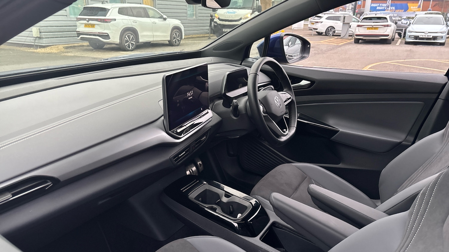 Used Volkswagen ID.4 2024 for sale - 77474978: Photo 9