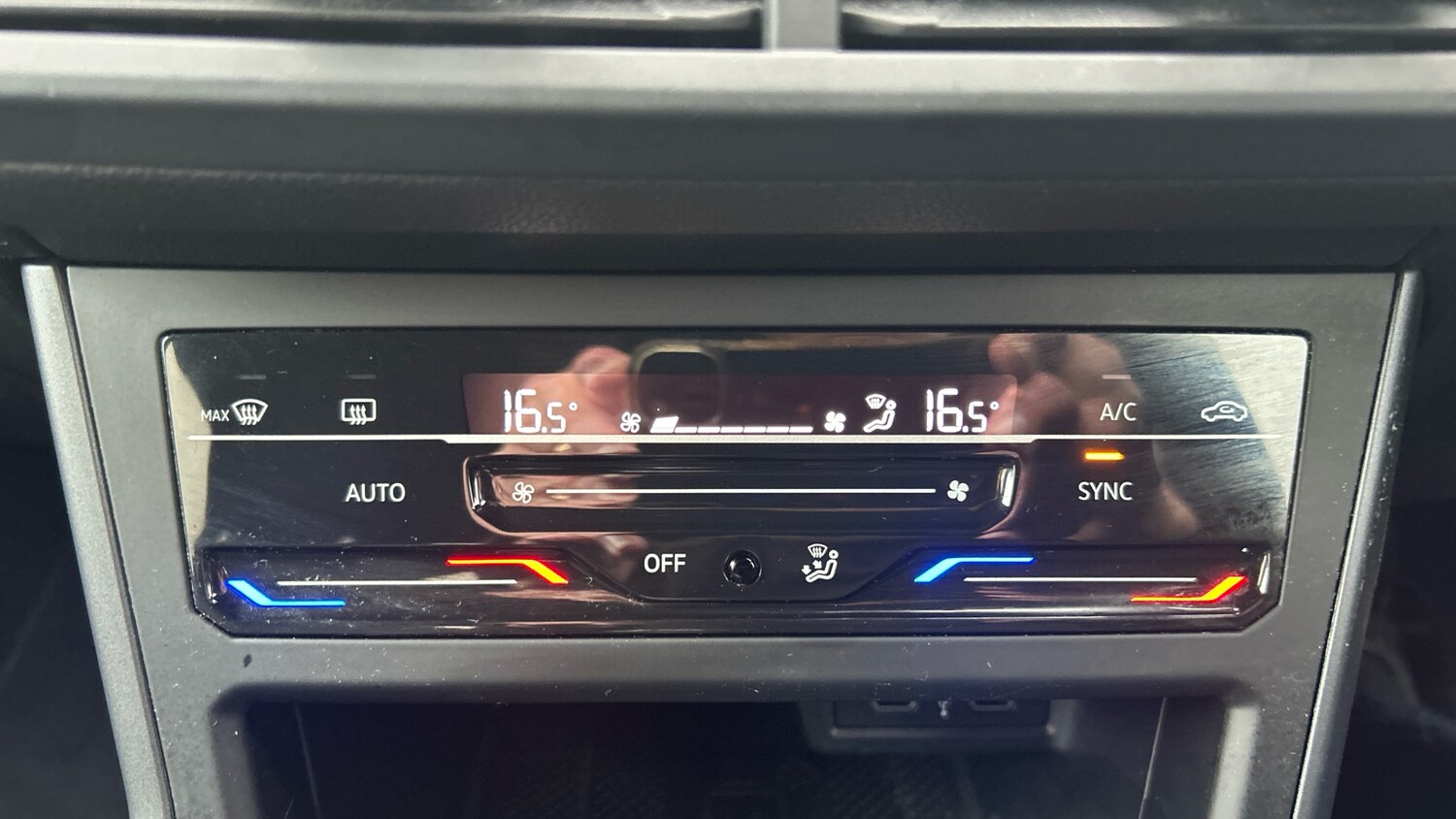 Used Volkswagen Taigo 2022 for sale - 76352046: Photo 13