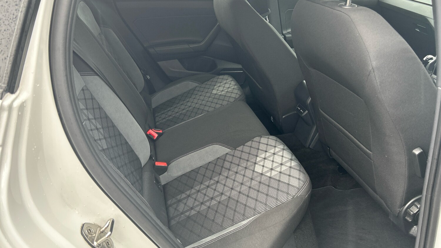 Used Volkswagen Taigo 2022 for sale - 76352046: Photo 32