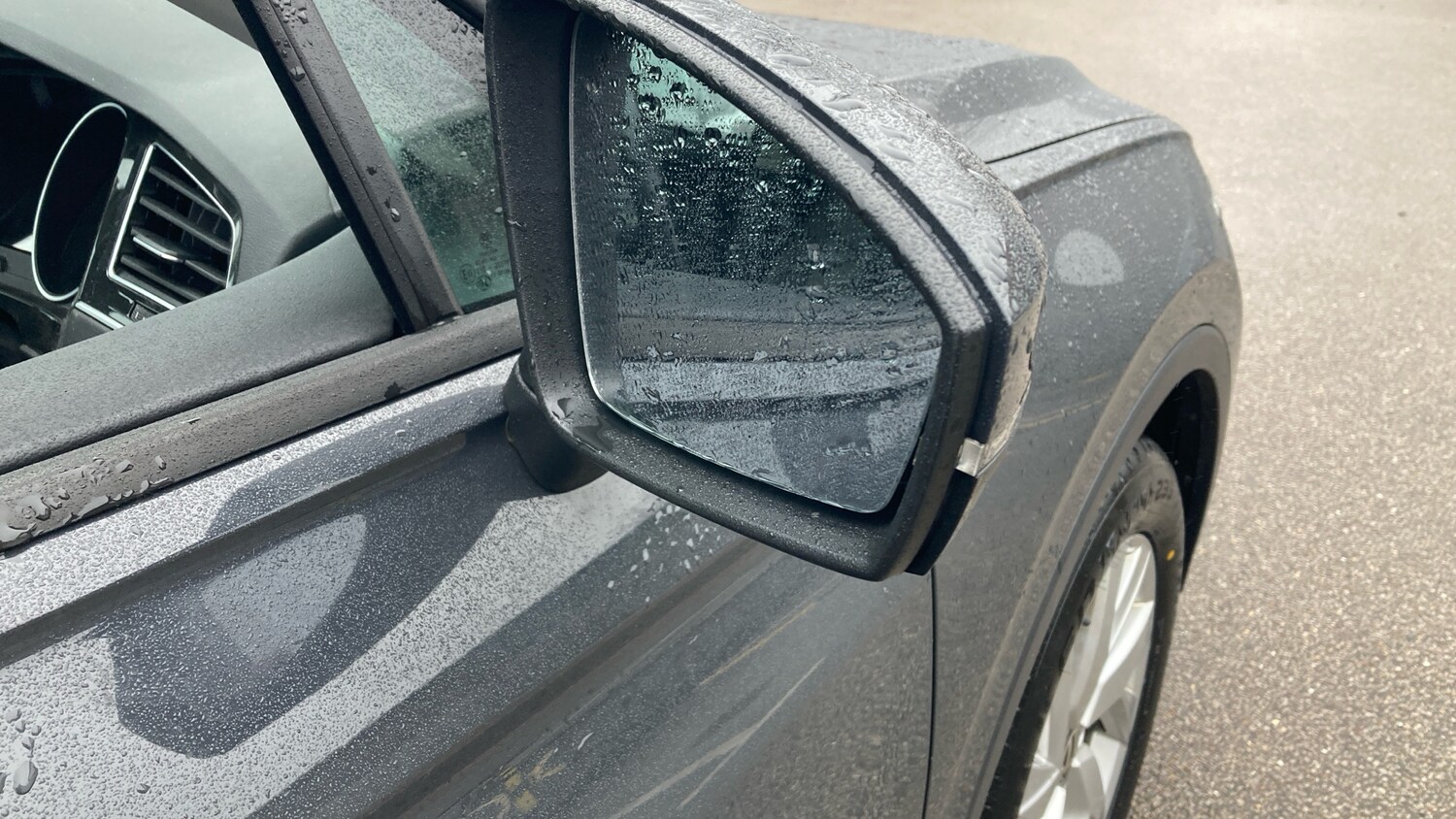 Used Volkswagen Tiguan 2022 for sale - 77575540: Photo 35