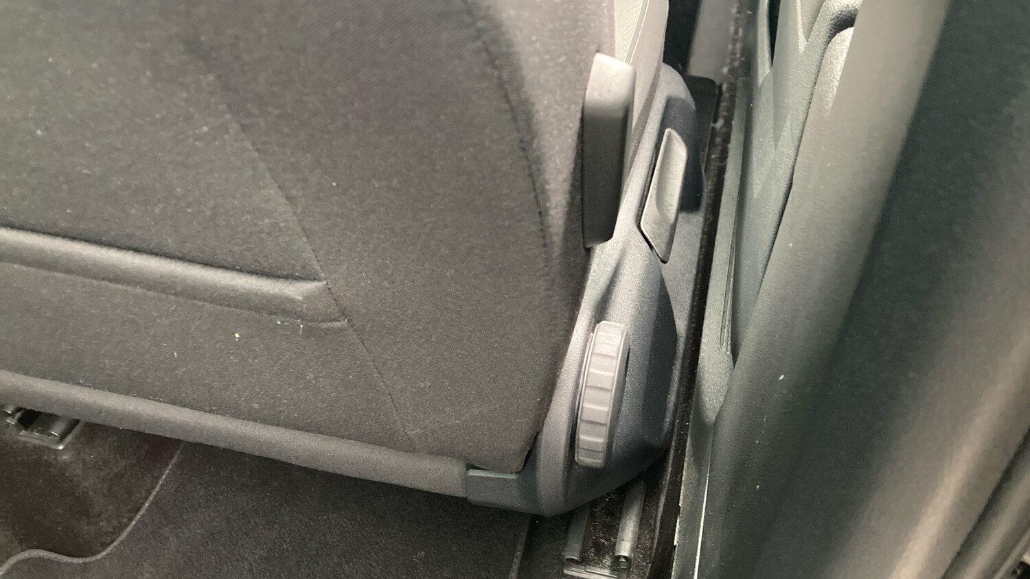 Used Volkswagen Tiguan 2022 for sale - 77575540: Photo 38