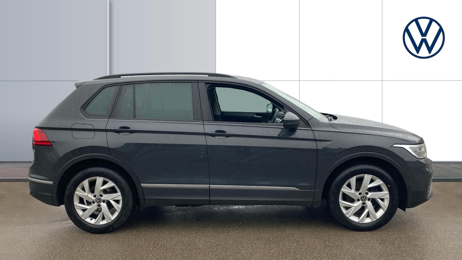 Used Volkswagen Tiguan 2022 for sale - 77575540: Photo 4