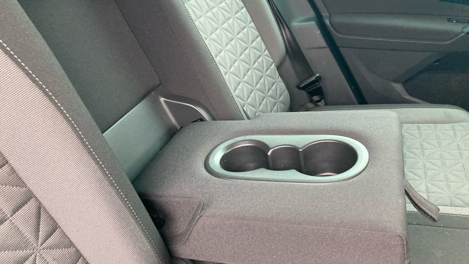 Used Volkswagen Tiguan 2022 for sale - 77575540: Photo 41