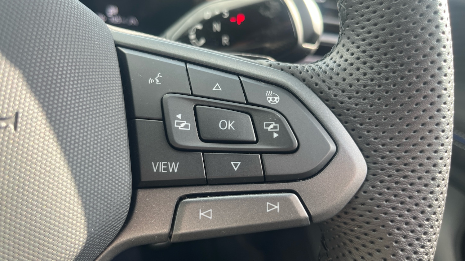 Used Volkswagen Passat 2025 for sale - 76467918: Photo 18