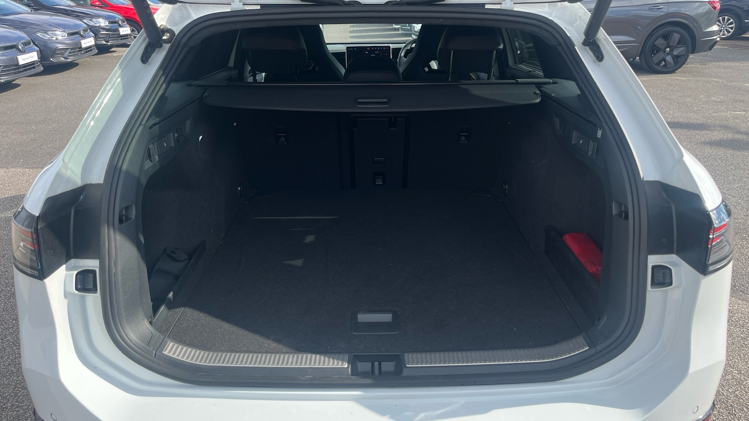 Used Volkswagen Passat 2025 for sale - 76467918: Photo 20