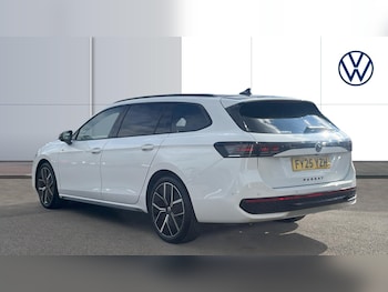 Used Volkswagen Passat 2025 for sale - 76467918: Photo