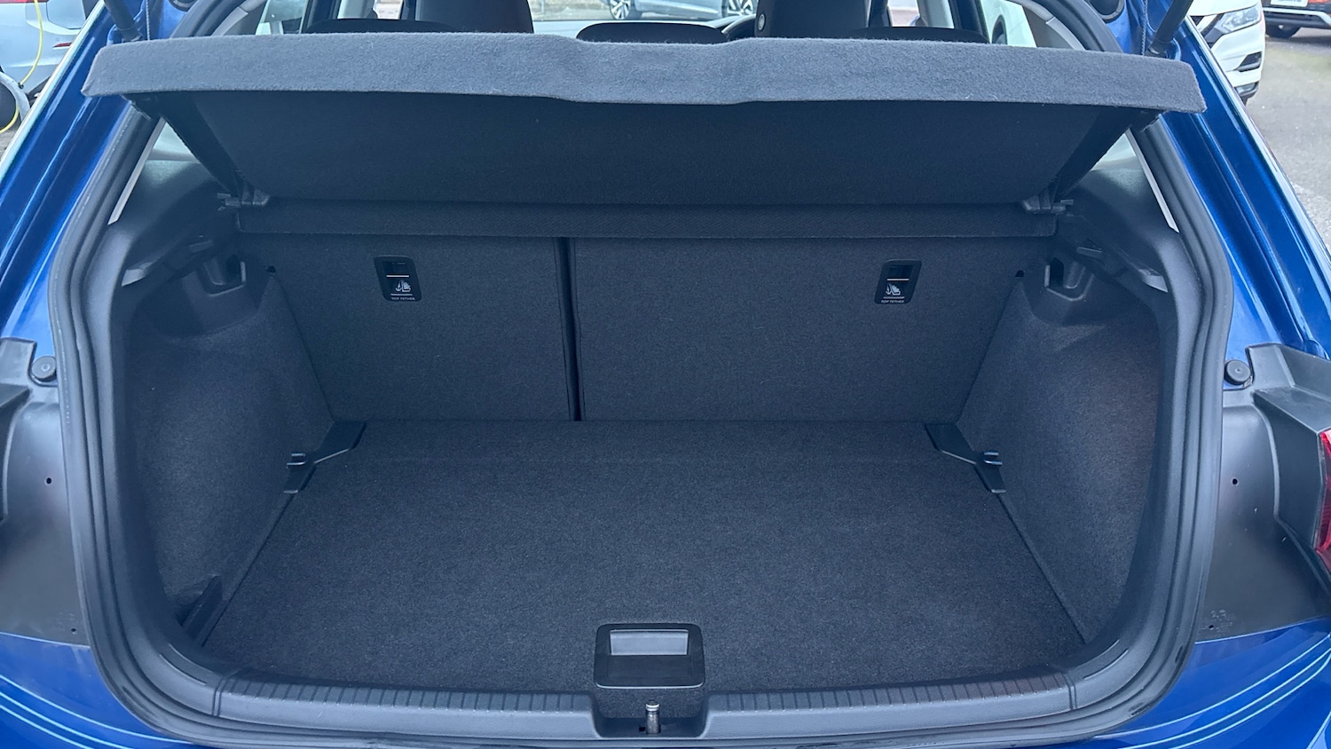 Used Volkswagen Polo 2022 for sale - 77903774: Photo 4