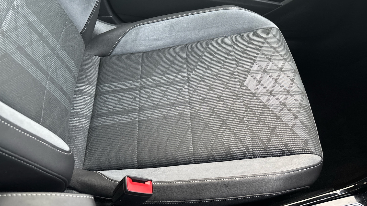 Used Volkswagen T-Roc 2022 for sale - 76451832: Photo 40